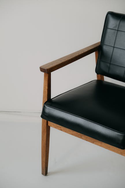 Eames stil stolica, replica